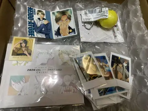 第一次切煤，买到了很多类型的谷子。迹部原画发声卡太帅啦，还有好价的全套拍立得卡片。纸飞机打包很好，价格也实惠。