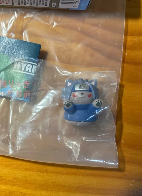 超级萌的忍喵们又来安家落户啦，这次一口气抱了整盒，外加一只编外的二弹佐助，可爱的要死啊啊啊，超级喜欢！