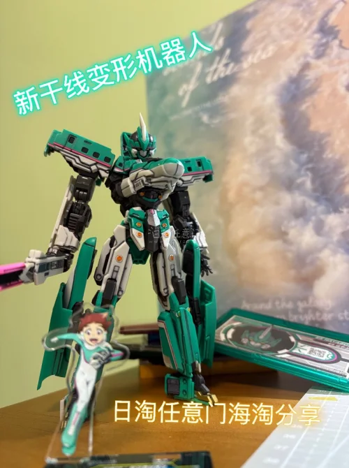 原本被机设吸引关注的《新干线变形机器人》，没想到在1/31号凌晨刷到了gsc moderoid套出的超好价套装。
整整18只成品拼装，原价单只都要150多，结果用了新人88折券，直接631拿下！算下来一只才30多，无敌性价比。没有盒子但是说明书齐全，有些渣涂痕迹但是...