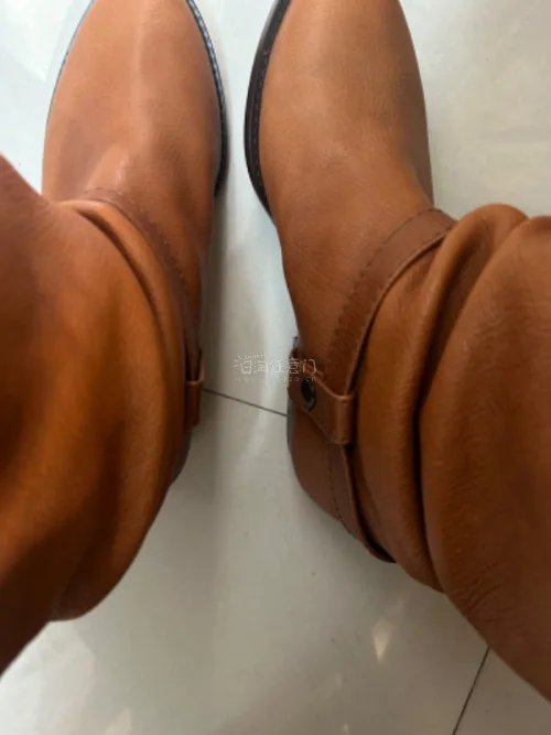 挖煤姬｜优质封面
从图片中就可以看出来，这鞋子很好看。挖煤姬是一家专注于海淘的平台，上面有很多的商品可以供自行选择他家的售后服务以及物流速度都特别的有保障，客服回复消息也非常快，打包商品也非常的仔细#挖煤姬##日淘任意门##任意门和挖煤姬# 挖煤姬春日好物春天真的很...