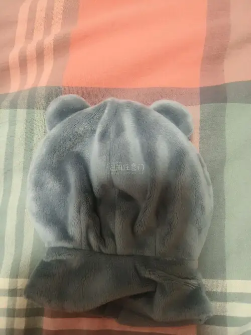 谁懂啊！在骏河屋淘到的这件灰色小熊着替也太可爱了吧！软fufu的手感超好，细节也做得很到位，给玩偶穿上直接解锁新造型。挖煤姬的物流和打包都很给力，全程没出任何问题，日淘体验满分，推荐给所有娃妈！