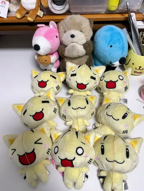 终于收到我的小老虎毛绒大军，品相超赞！竹蜻蜓物流速度稳到惊喜，打包严实无损伤，春日拆箱幸福感拉满~软fufu的小家伙们也太治愈啦！