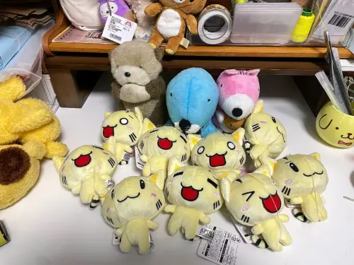 终于收到我的小老虎毛绒大军，品相超赞！竹蜻蜓物流速度稳到惊喜，打包严实无损伤，春日拆箱幸福感拉满~软fufu的小家伙们也太治愈啦！