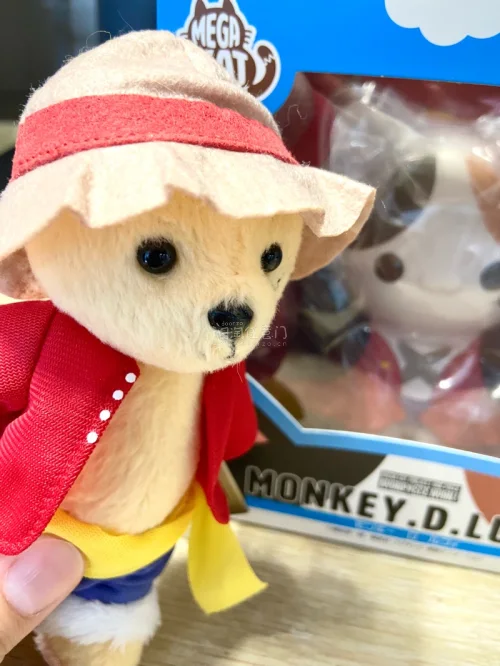 非常满意的一次购物～这一单我蹲到了好价，切到了路飞巨大化猫猫和路飞的魅特熊，永远拒绝不了猫猫路飞和毛绒路飞，太可爱了，而且状态非常好，猫猫是全新未拆，因为挖煤姬严实的打包，原盒没有压痕和瑕疵，让我非常满意，这箱切得很开心～