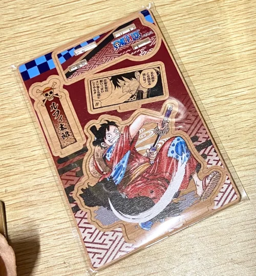 非常满意的一次购物～这一单我蹲到了好价，切到了路飞巨大化猫猫和路飞的魅特熊，永远拒绝不了猫猫路飞和毛绒路飞，太可爱了，而且状态非常好，猫猫是全新未拆，因为挖煤姬严实的打包，原盒没有压痕和瑕疵，让我非常满意，这箱切得很开心～