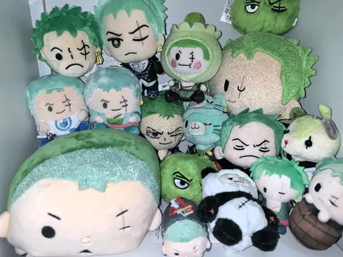 物流特别快，操作简单，而且包装很严实！谁会不喜欢看到一箱满满的绿藻头呢！索隆看起来毛绒绒的太可爱了！而且价格也很便宜，以后也要在挖煤姬狠狠买！