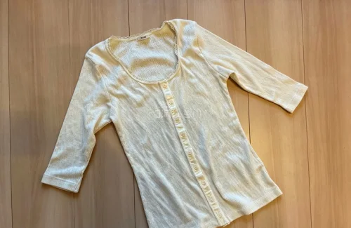 Ok了家人们这次依旧是稳稳的一箱新衣服～这次依旧选择的app是挖煤姬。单机切煤真的不要太爽哈哈哈哈，我永远追随你我的宝藏app开心又有新衣服喽