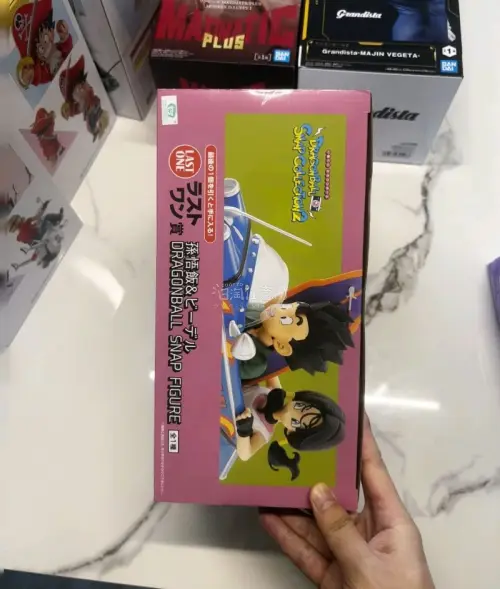 非常满意的一次煤炉购物，入手了龙珠一番赏，经典瞬间载具系列的last赏青年悟饭&amp;比迪丽火焰车。很有趣的题材。