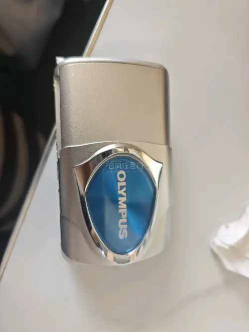 超级超级好用，很新很新，拍照也好好看，第一次用这个软件购物，非常愉快，拍照真的太有年代感了，不愧是阳光机，天气好的时候超级出片