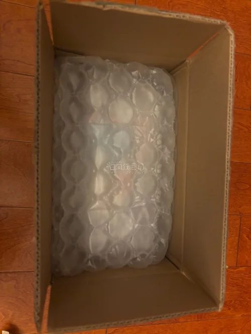 这是龙珠一番赏的 一款魔法师巴比迪 
很小的一款 竹蜻蜓的运输包装也太完美了 拆了一层又一层 非常完美的包装 很满意