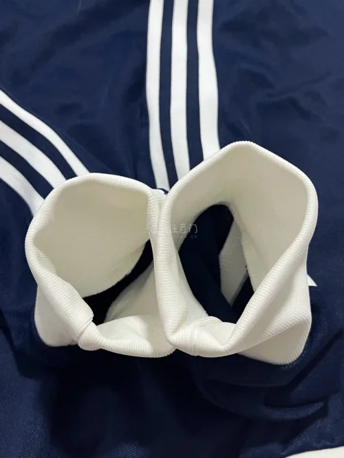 很喜欢物流也很快，买家人也很好，收到非常喜欢，包装也非常好，建议大家都可以在这个平台购买，而且非常有保障