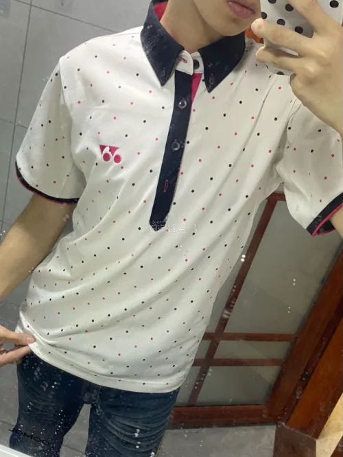 我真的爱上这个软件了 特别方便 买到了心心念念的尤尼克斯波点polo 当然还有日思夜想的拉夫劳伦polo 爱穿polo的人有福了 还有积分抵运费真的好爽 特别感谢这么方便的平台！！