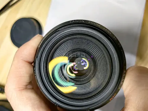 海淘入手佳能18-55+55-200双套镜头，焦段全覆盖日常拍摄太省心！广角日常风光、长焦远景人像都能轻松拿捏，镜头成色很新，对焦顺滑精准，画质清晰通透。性价比超高，到手适配老单反完美上机，性价比拉满，购物体验超棒，新手入门一镜走天下首选！