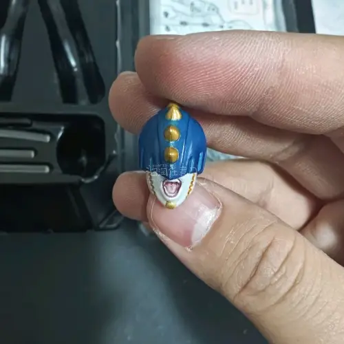 发货速度非常快，商品种类特别丰富，从动漫周边到各种生活好物，只有想不到没有买不到的，界面简洁易上手，下单秒切，完全不怕心仪好物被抢。还有各种优惠券、积分抵扣
避免了人与人之间不必要的交流，非常好的代购软件，可以进行单机购物，快递选取种类多样.
商品种类繁多，覆盖了各...