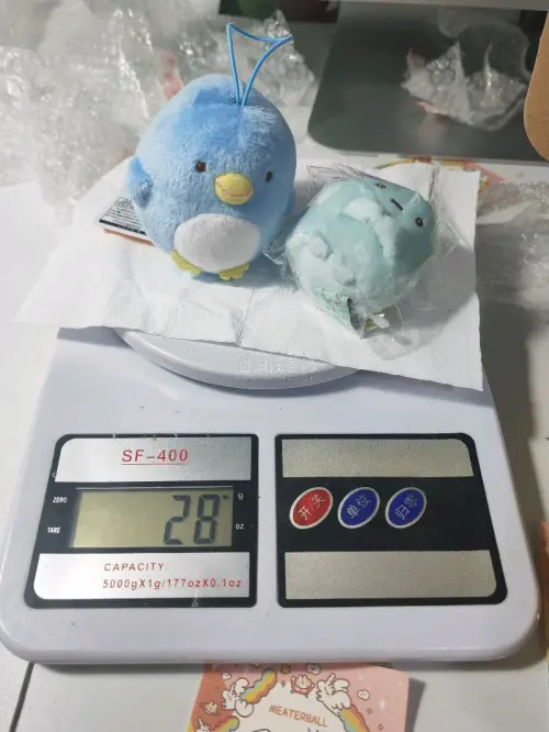 第一次在煤炉上切煤，看到卖家发的商品图都是很清晰的，商品描述跟实际到手的一致，基本全新，都有吊牌，是干干净净的，很棒的经历