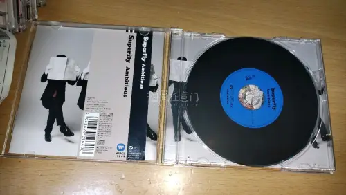 这回在netoff收了普罗米亚剧场版的主题曲专辑，价格非常实惠，成色符合预期，性价比很不错，非常满意