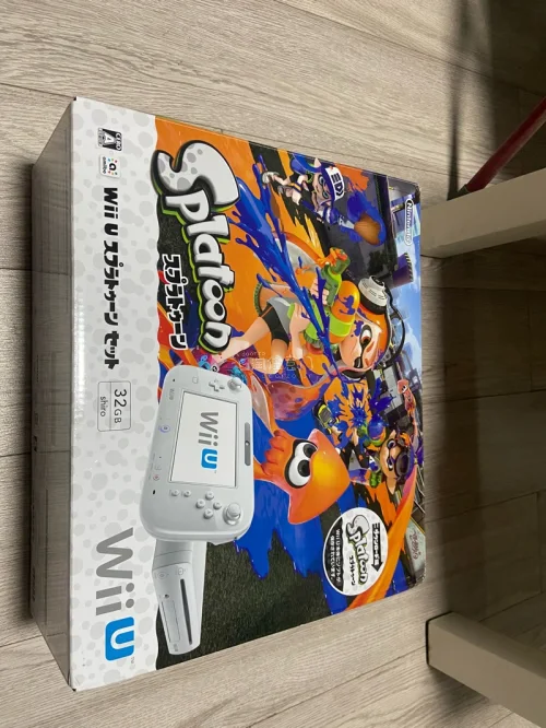 经朋友介绍挖煤姬app，近期海淘购入了一台日版Wii U 32GB《Splatoon》限定套装，主机、GamePad手柄、电源、说明书齐全，成色较新，功能完好，支持Wii游戏。
挖煤姬App淘货体验超棒！二手Wii U套装价格实惠，卖家描述准确，平台客服响应及时，强...