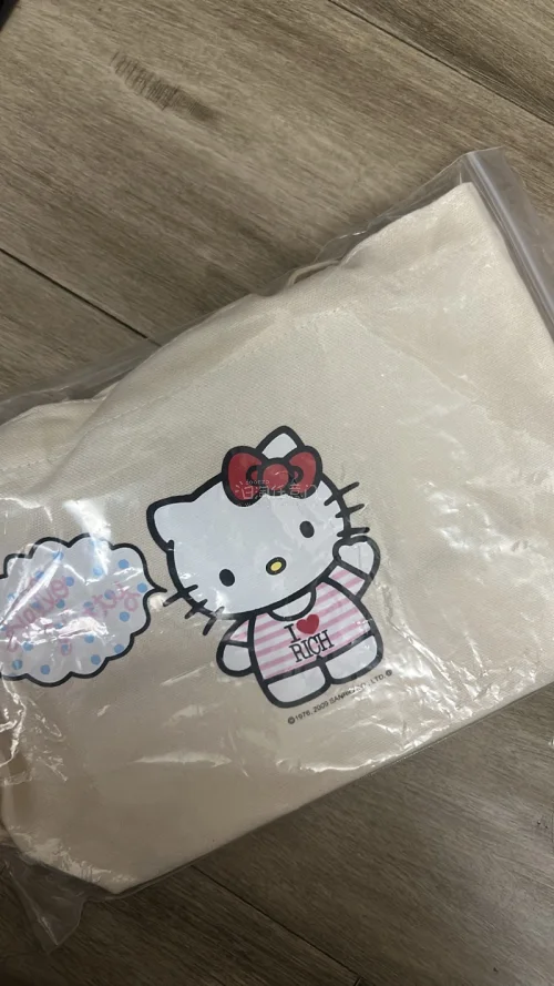 还不错的一次购物体验吧，审核发货的速度都挺快的，打包的也挺好的，过了挺多的泡沫纸，希望能够多出一点续面的优惠券