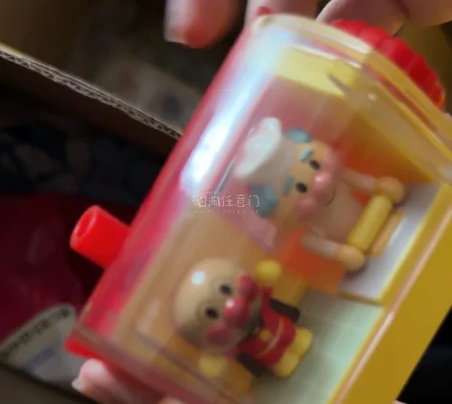 这次在挖煤姬淘的中古Kitty周边太惊喜了！商品成色和描述一致，打包超严实，连小配件都用气泡袋单独包好，完全没有磕碰。物流时效也很稳定，从下单到收到货全程都能查进度，中古控真的爱了！