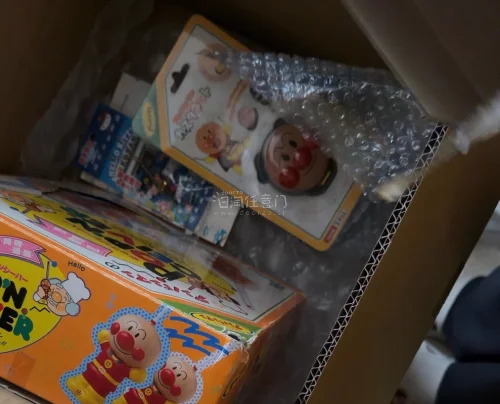 这次在挖煤姬淘的中古Kitty周边太惊喜了！商品成色和描述一致，打包超严实，连小配件都用气泡袋单独包好，完全没有磕碰。物流时效也很稳定，从下单到收到货全程都能查进度，中古控真的爱了！
