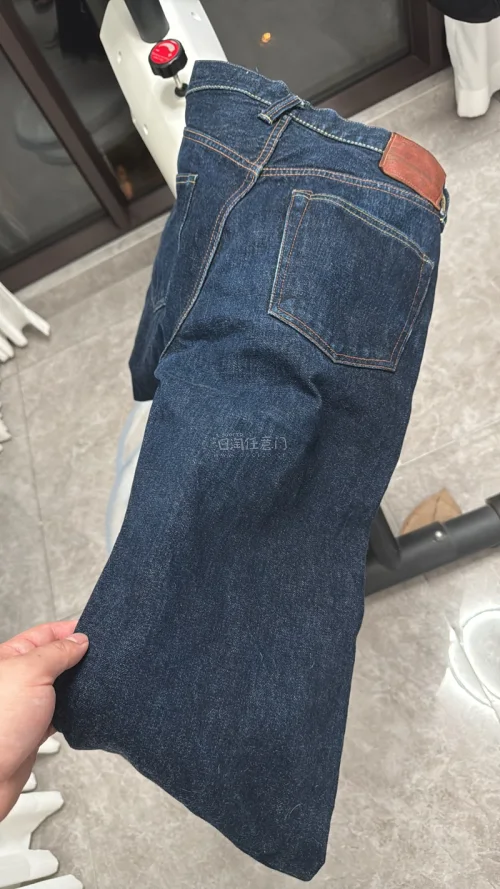 宝贝收到了 整个过程比较顺利 也比想象中快一些 10天左右就到手了 ，到手的产品基本和描述一致 非常开心 以后会继续在这平台购买