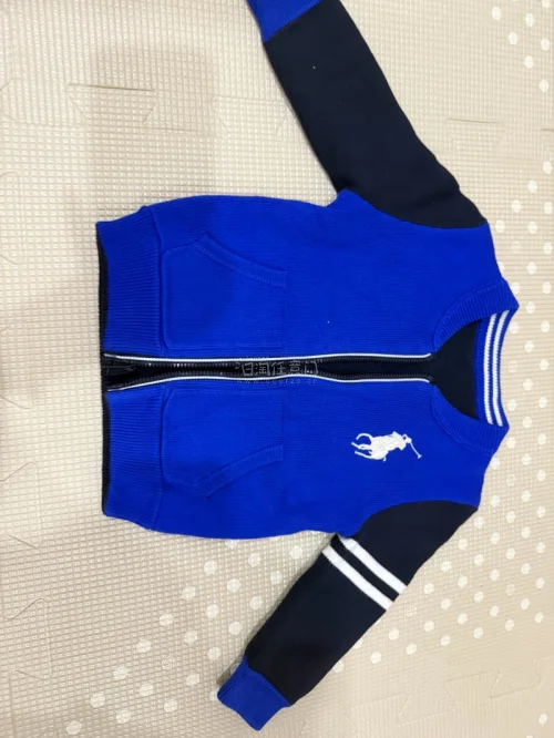 很好的一次体验 物流也很快没有等很长时间 衣服质量都很好 还会多一些时间来这里发现好物 希望多多出好物 很期待以后的好物 没有标注的状态好一些就是 