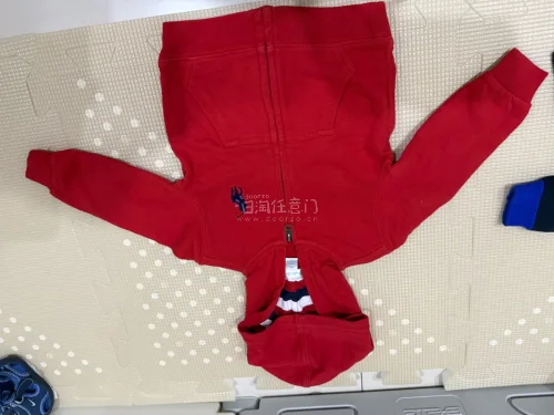 很好的一次体验 物流也很快没有等很长时间 衣服质量都很好 还会多一些时间来这里发现好物 希望多多出好物 很期待以后的好物 没有标注的状态好一些就是 