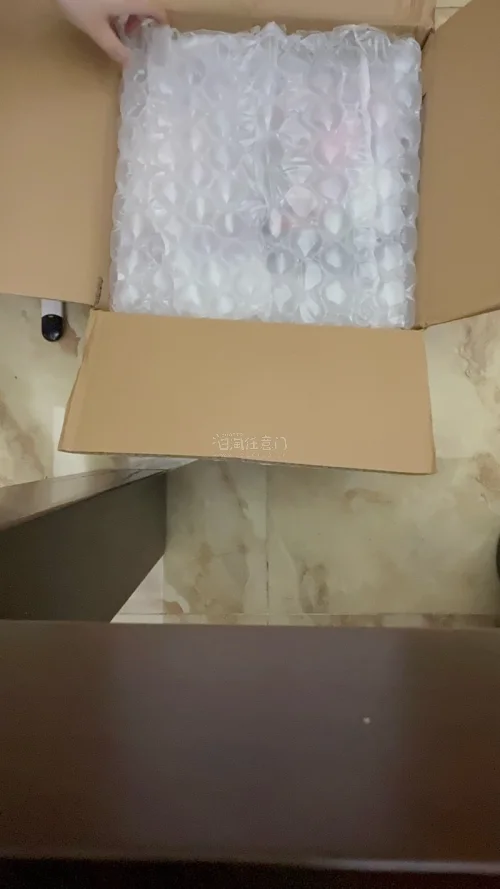 很稳定的一天过关一天到，非常满意的时效了。这次买的cd比较脆弱包的非常好，气泡纸给的很足安全的收到了，燥候后面几箱