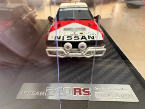 还是那句：IG出品，必属精品！这次入的是IG出的尼桑240RS在1984年参加Safari Rally版本。车模细节丰富，锐度顶级，是难能可贵的精品！