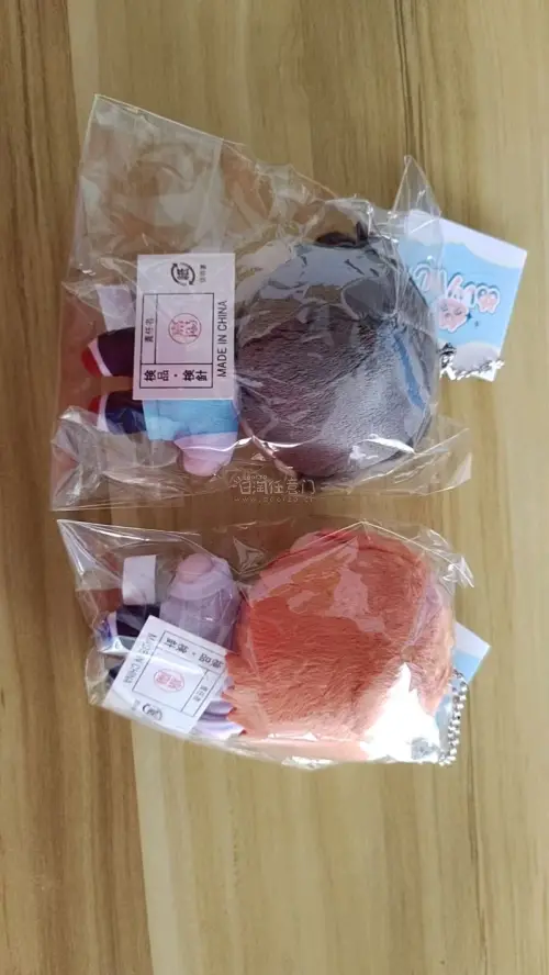 如此萌的毛绒，陪伴感也很强，一级可爱，物流比之前慢了点，不过娃娃完好无损的送到了我的手上！☺️感谢挖煤姬，我应该很长一段时间还要继续使用。