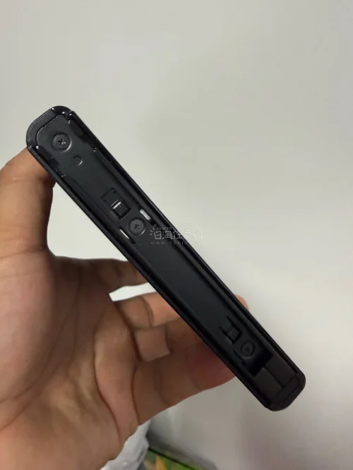 最爱切switch，性价比国内高多了，随便捡到手都划算。挖煤姬打包一如既往严实，海上漂也没有任何损伤，到手很新，一切顺利。