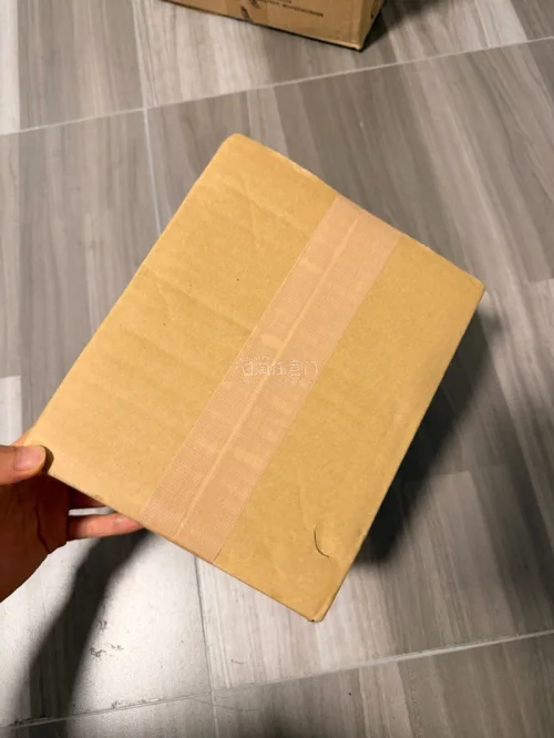 包装特别完好，选择EMS速度还是很快的，发货速度也不错，很适合第一次日淘的，面单也不需要自己填写，很方便