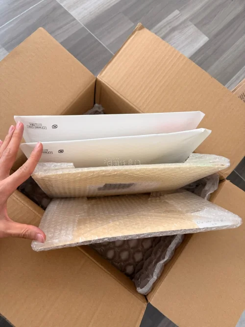 遇到了神仙卖家，打包的非常细致，上面还贴了手写的感谢信！救命，下次还想再中标，挖煤姬转运打包的也很好，每个都分别加了气泡纸