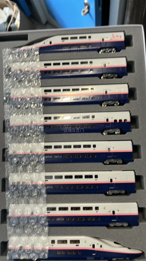 预订了大半年在日本亚马逊上，可终于发货了。模型很精致，没有任何瑕疵，比在国内买便宜了好几百块，速度还快。太满意了
