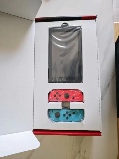 这次在挖煤姬淘Switch主机和多色Joy-Con体验超棒！平台对接日本煤炉和雅虎，二手选择丰富，价格比国内划算太多。入库前拍照能提前确认成色，全程不踩雷，物流透明又省心，到手的主机和手柄都很满意！代拍和客服服务也很贴心，新手也能轻松上手，以后日淘就认准挖煤姬啦~