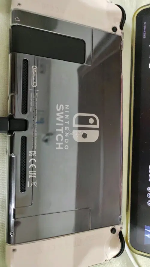 五月挖煤姬切煤开箱来啦!
这次我用的是日本海运，邮费很便宜，而且包装特别结实，用防水袋和气泡袋把switch裹的严严实实。
挖煤姬会经常发优惠券，切煤真的很合适。
这一单我蹲到了好价，切到了动森限定版switch，太可爱了，而且状态非常好，因为挖煤姬严实的打包，东西...