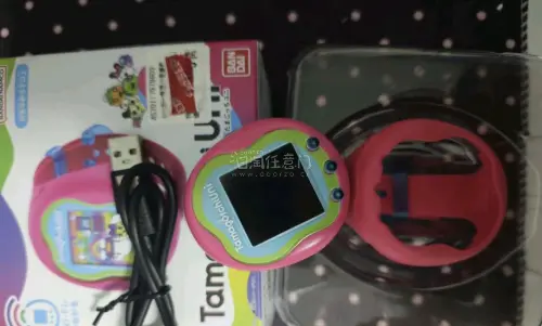 谁懂啊！终于在挖煤姬入手了心心念念的拓麻歌子uni粉色版，安全下车超惊喜?
必须夸夸挖煤姬这个日淘平台，真的是煤炉淘娃福音！界面简洁好操作，搜索超精准，找中古/全新拓麻都超方便，新手也能快速上手。客服响应快，打包超严实，层层包裹完全不怕运输磕碰，物流时效也很稳定，全...