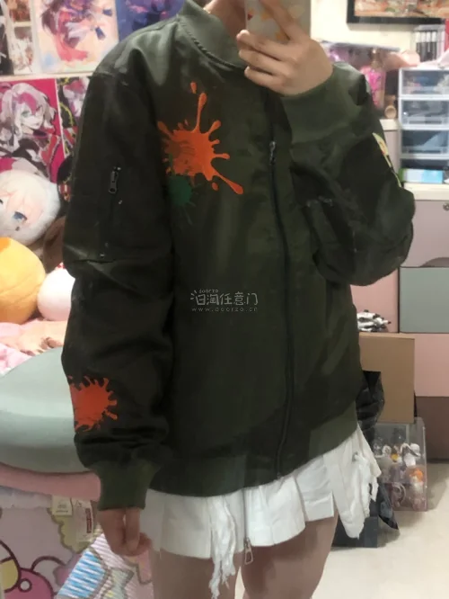用了好大一个箱子寄，衣服叠的等整整齐齐，明明是衣服但也用泡泡纸包装了，快递箱内严丝合缝，非常满意，还会使用