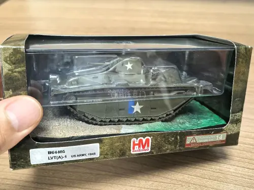很少见的老货模型了，做工用料很棒，现在的HM真的是不能比了，感谢任意门，总是让我不经意间发现好模型，现在的打包和发货也是越来越好了！