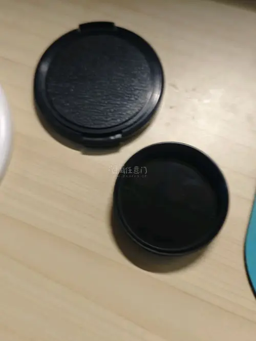 到手成色还可以，试用了下镜头素质可以，不愧是太苦玛镀膜，全开画质可用，不虚，快递也很快，两个星期后就到了