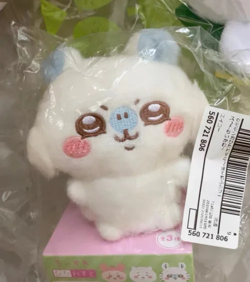 #挖煤姬年中开箱#上半年最满意的一单必须是在挖煤姬日淘任意门入手的磁吸坐肩飞鼠！玩偶做工细腻，磁吸卡扣牢固，轻松架在肩头，造型软萌可爱，细节刺绣都没有瑕疵。从日本代购到收货全程依托挖煤姬日淘任意门，打包严实防撞，物流时效稳定，客服跟进贴心，海淘不用费心转运对接，入坑...