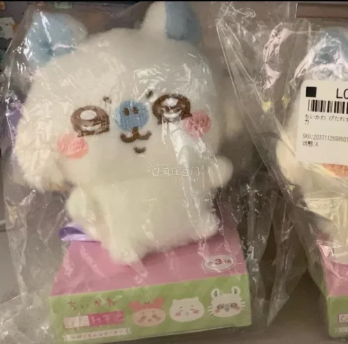 #挖煤姬年中开箱#上半年最满意的一单必须是在挖煤姬日淘任意门入手的磁吸坐肩飞鼠！玩偶做工细腻，磁吸卡扣牢固，轻松架在肩头，造型软萌可爱，细节刺绣都没有瑕疵。从日本代购到收货全程依托挖煤姬日淘任意门，打包严实防撞，物流时效稳定，客服跟进贴心，海淘不用费心转运对接，入坑...