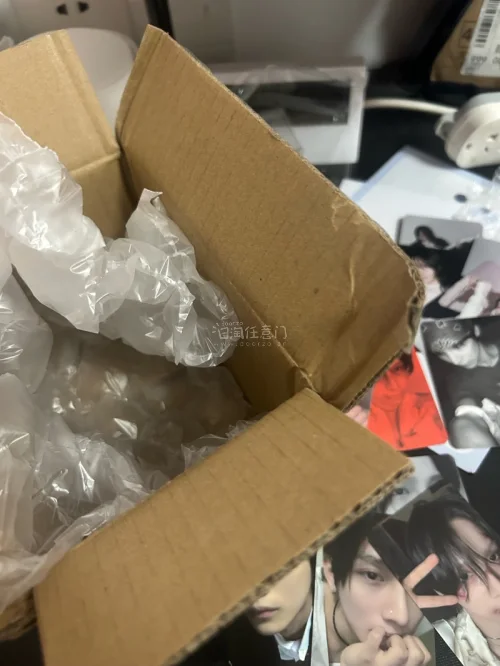 包装出奇意外的好，运期也没有我想象得那么慢，快递上还贴了易碎贴纸嘿嘿。本来被一些评论吐槽的包装吓到了，现在收到之后还是想说只有真正用了才知道！以后会继续使用的！