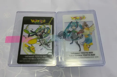 爵士美丽的初音x 宝可梦透卡终于在挖煤姬⬆️购入，物流也很好，倒手的时候完好无损，客服虽然盲，但素都有处理需求，好评，下次还来！