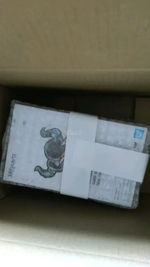 愉快的购物体验。从购买发货到我收货，虽然之间经历的时间有半个多月了。但当拿到手的时候，发现一切等待都是值得的，很满意的一次购物。