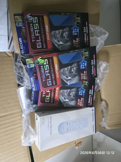ps5遥控器，S24U贴膜。