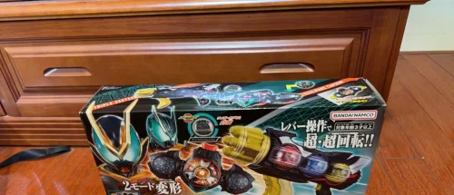 挖煤姬代拍骏河屋入手假面骑士泽兹玩具超顺心，商品成色完好无瑕疵，打包严实无磕碰，竹蜻蜓物流速度稳无税费，操作简单好上手，日版正品性价比超高，特摄迷海淘首选！