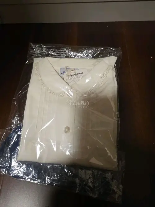 这次切煤的短裤衬衫都超级精致，不忍心打开使用。发卡真的超级可爱！女儿很喜欢戴这个兔子和小熊发卡，每天都要带上去学校！
挖煤姬真是个好软件，切到很多精致又价美的好东西~
根本停不下来买买买！