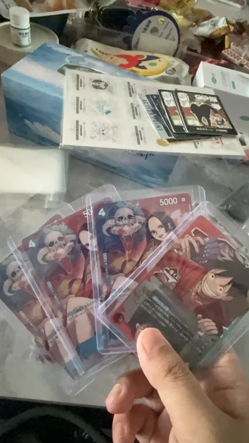 第N次购买海贼王卡牌，购物体验还可以，物流发货也很快，竹蜻蜓丝滑过关，路飞特典非常好看，就很nice了ᶻz ₍^_   ̫ _^₎