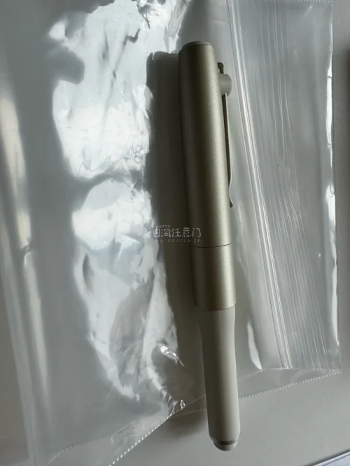 挖煤姬切煤体验超省心，操作简单易懂，代拍速度快。仓库打包严实，气泡纸防护到位，谷子完好无磕碰，物流更新及时，合单省钱，客服回复耐心，日淘吃谷首选，以后会一直回购。